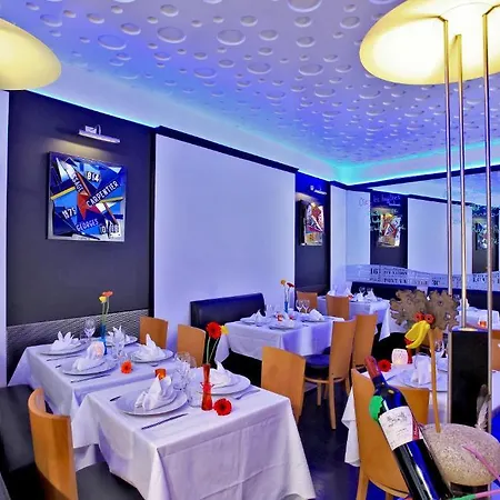 Hotel Le Coin Des Halles 2*