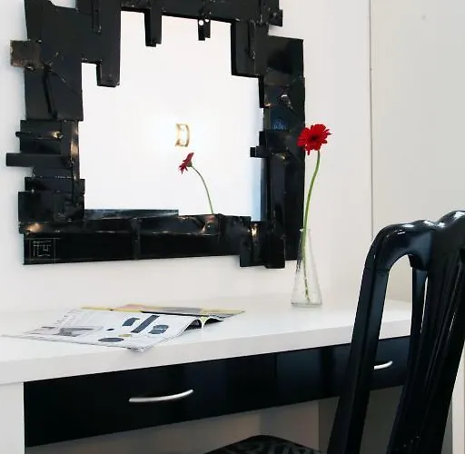 Le Coin Des Halles 2* Cahors