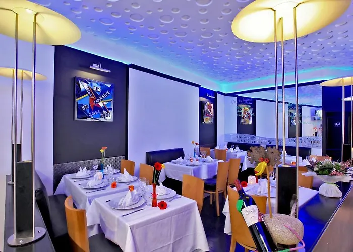 Hotel Le Coin Des Halles 2*