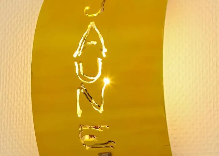 Le Coin Des Halles Hotel